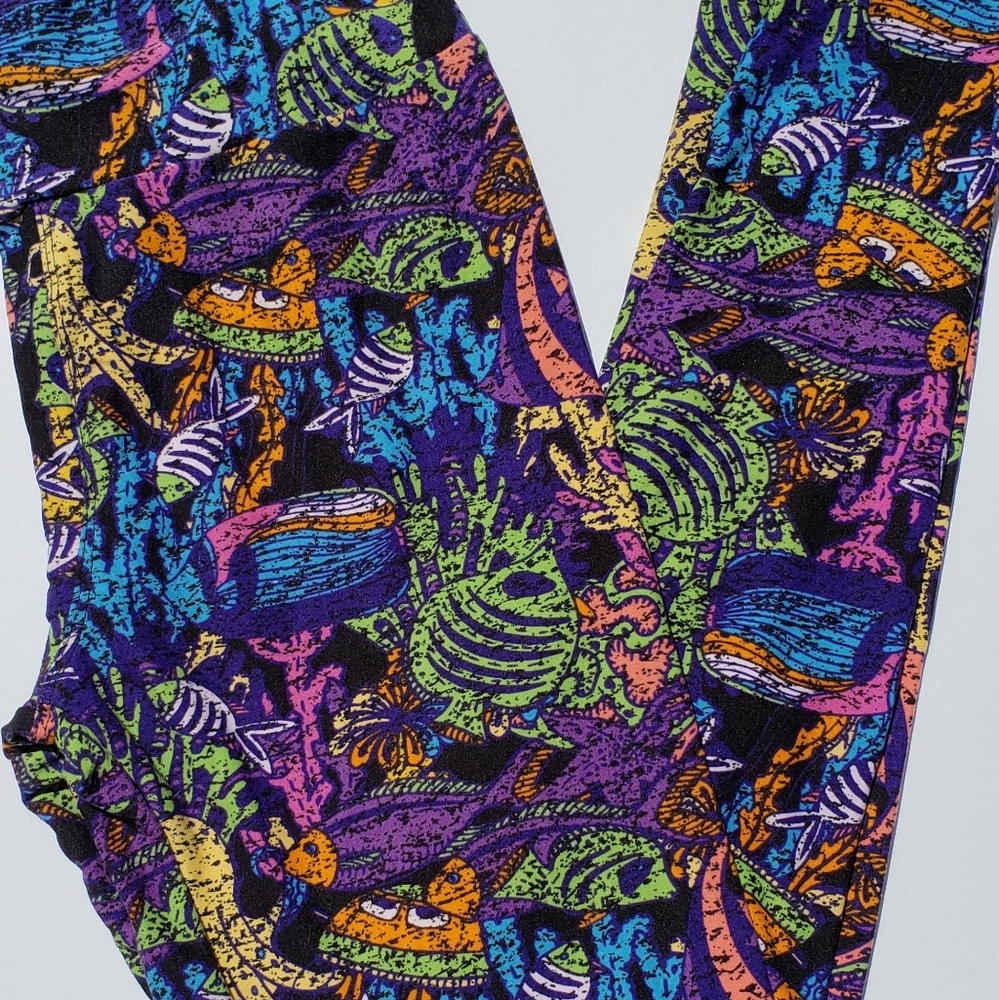 Lularoe neon vintage sealife OS